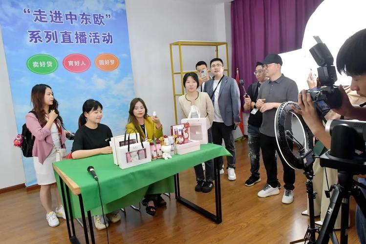 越南现场直播_越南直播团队_越南直播专线