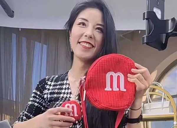 tiktok海外直播线路_中国面孔TikTok带货-新闻-JiSu-提供TikTok直播专线,SDWAN专线,TikTok线路,原生ip,节点,SD-WAN