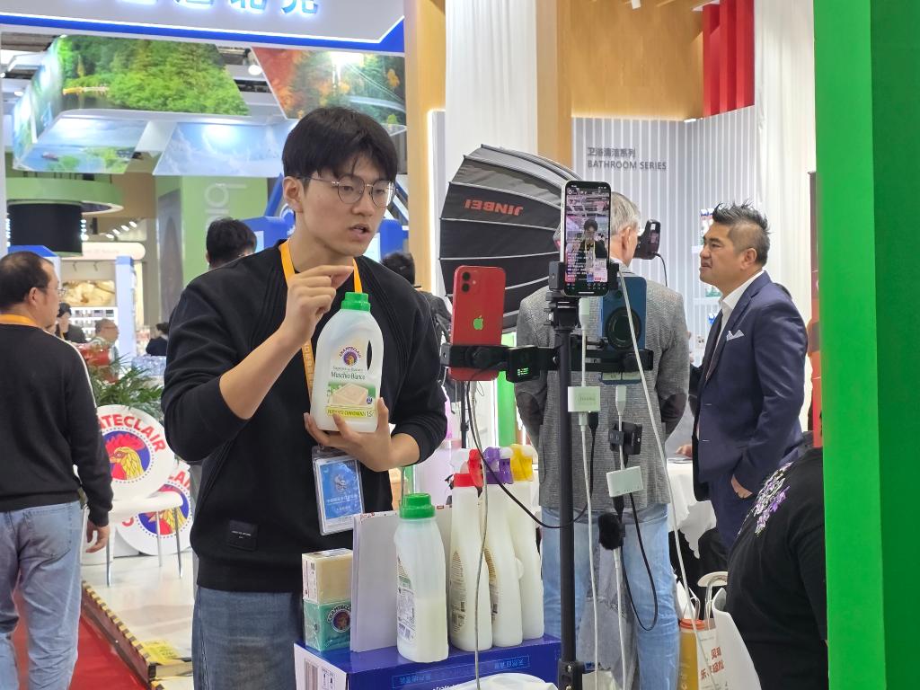 tiktok新加坡直播节点_进博会品牌直播_进博会直播