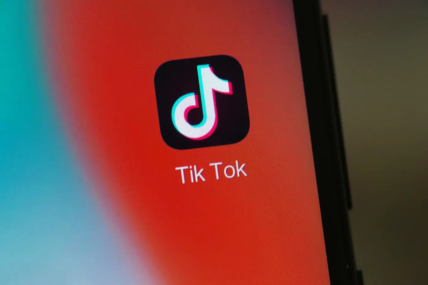 新加坡tiktok节点加速_新加坡TikTok本地化内容创新_TikTok新加坡海外扩张战略